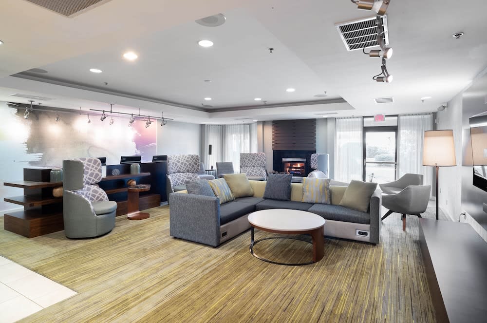 Courtyard by Marriott Princeton 5