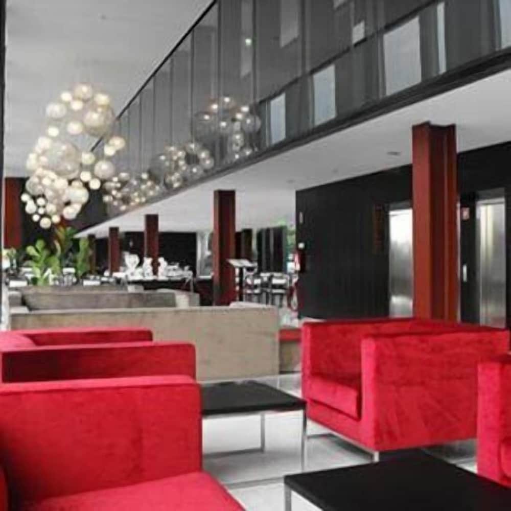 Axis Viana Business & SPA Hotel 3