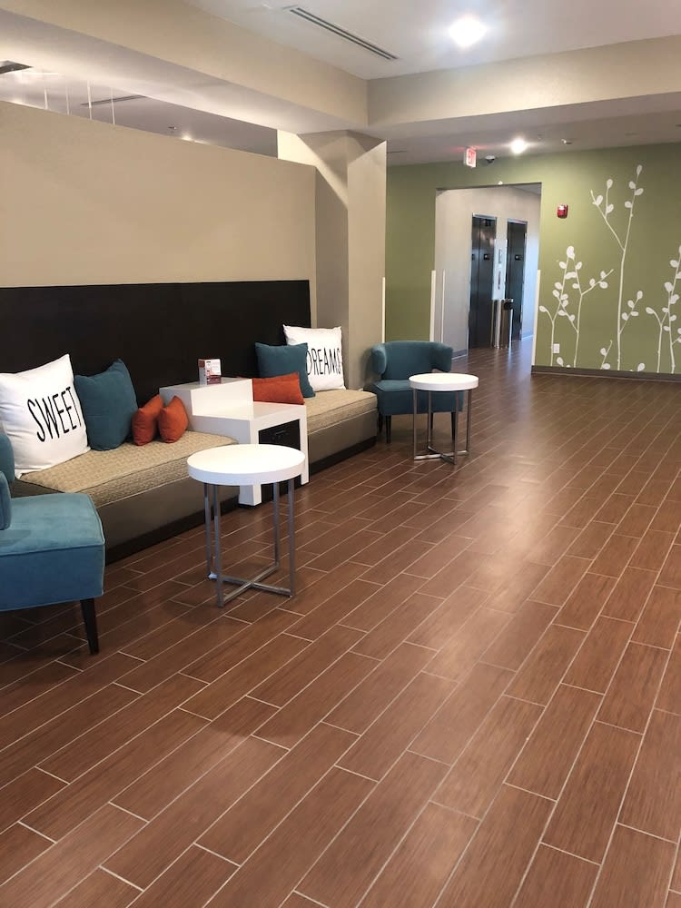 Sleep Inn & Suites Fort Worth - Fossil Creek 2