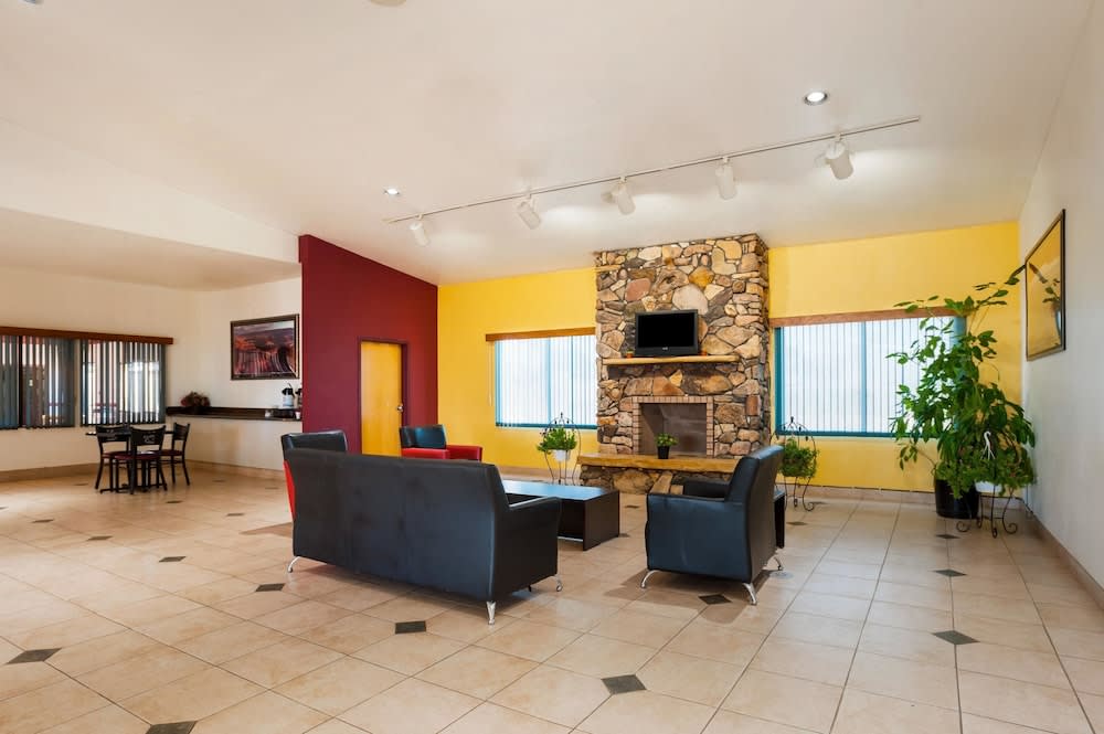 Rodeway Inn & Suites Blanding 2