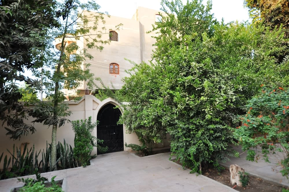 El Nakhil Hotel 2