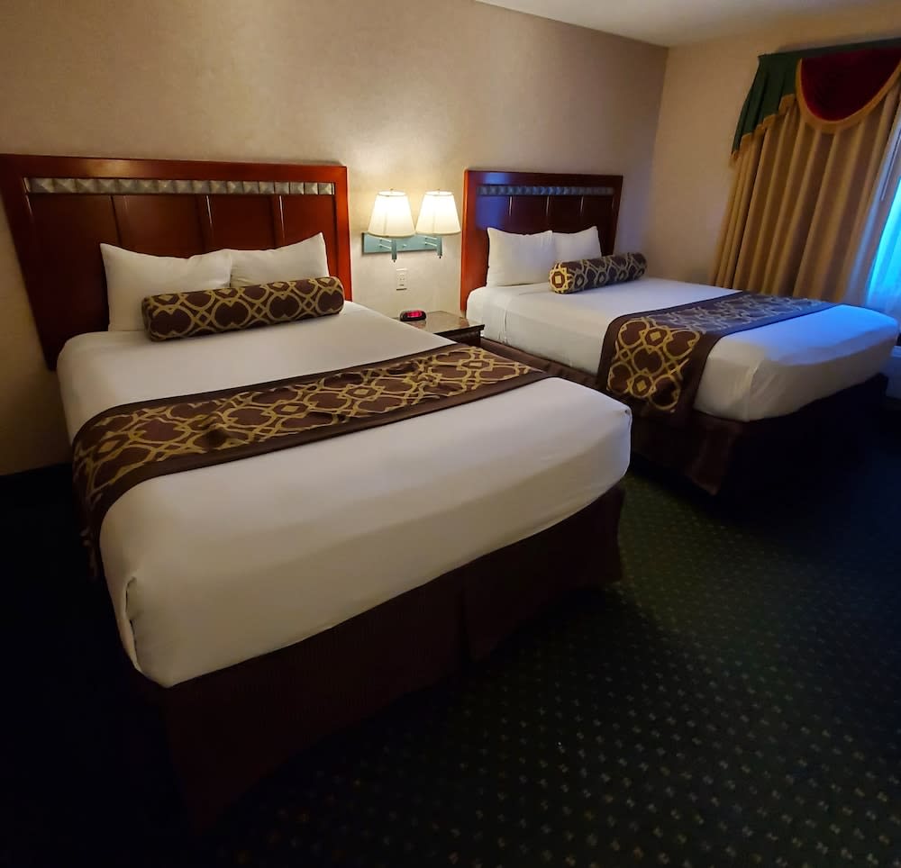 Triplodge of Santa Clarita 1