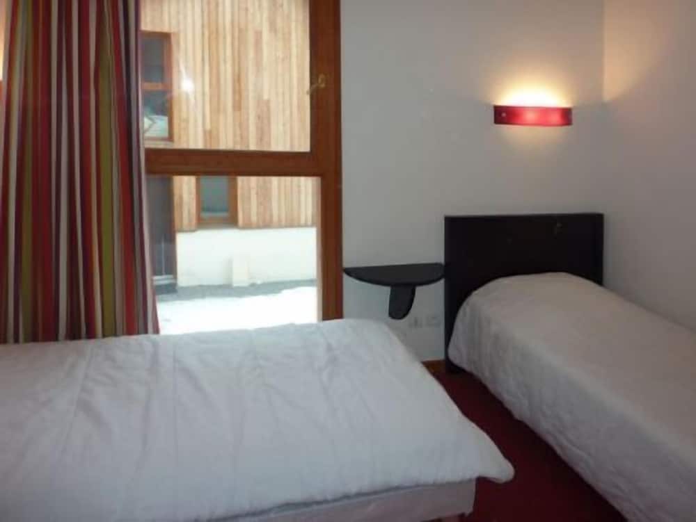 Appartement avec piscine, sauna et hammam aux Orres 1800 - 4 pers - FR-1-322-75 5