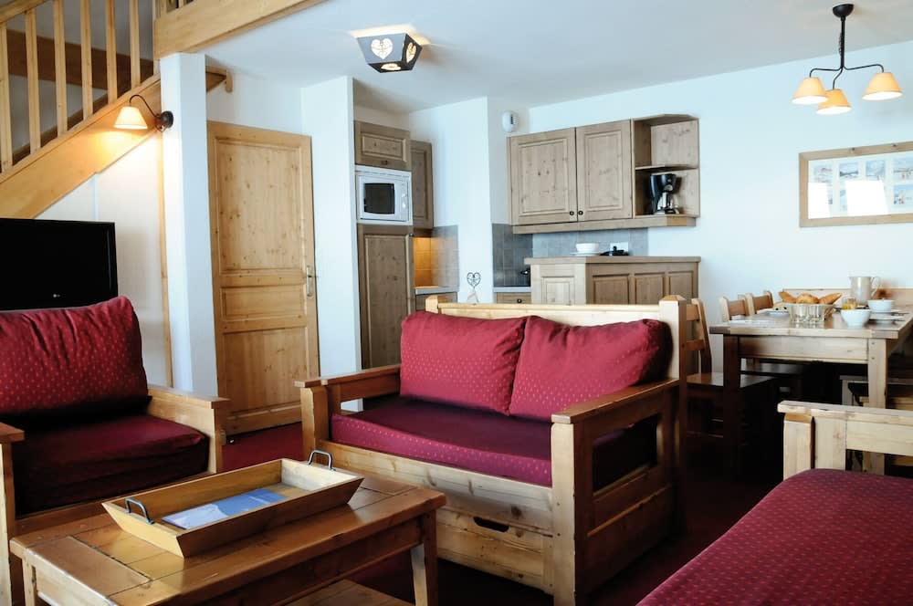 Lagrange Vacances Les Hauts de Comborcière 2