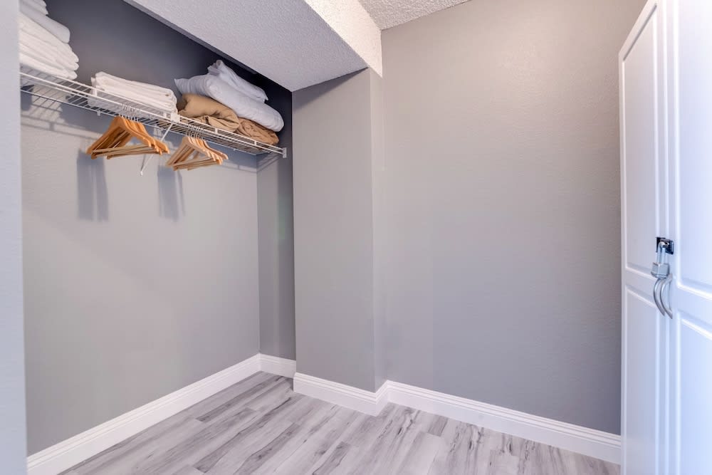 StripViewSuites at Jockey Club 4