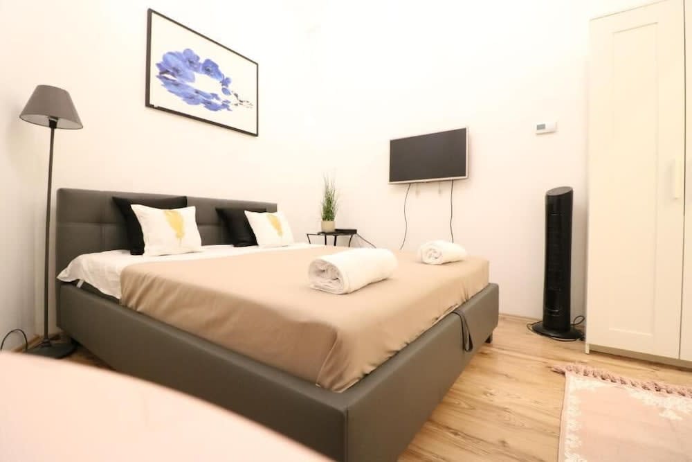 Real Apartments Wesselenyi 10 2