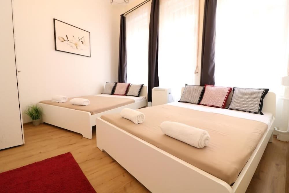 Real Apartments Wesselenyi 10 1