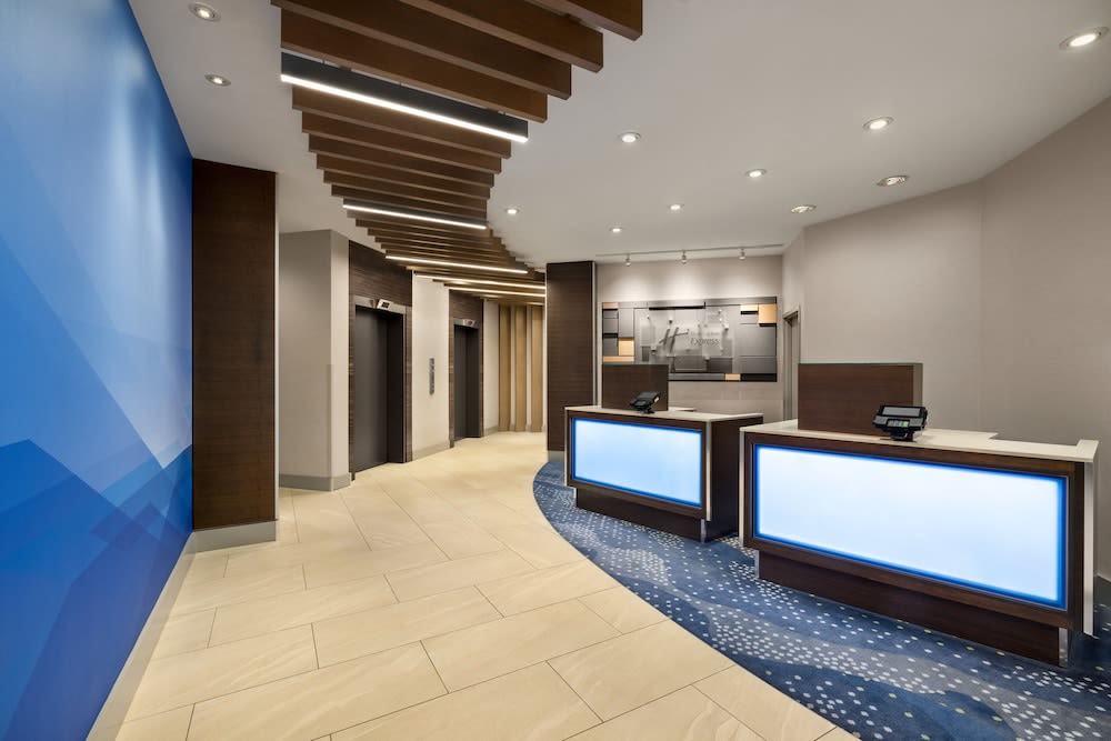 Holiday Inn Express VANCOUVER-METROTOWN (BURNABY) by IHG 3