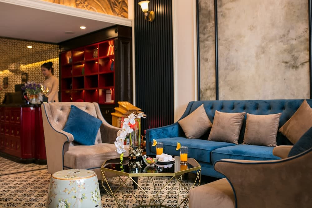 Golden Rooster Hotel 2
