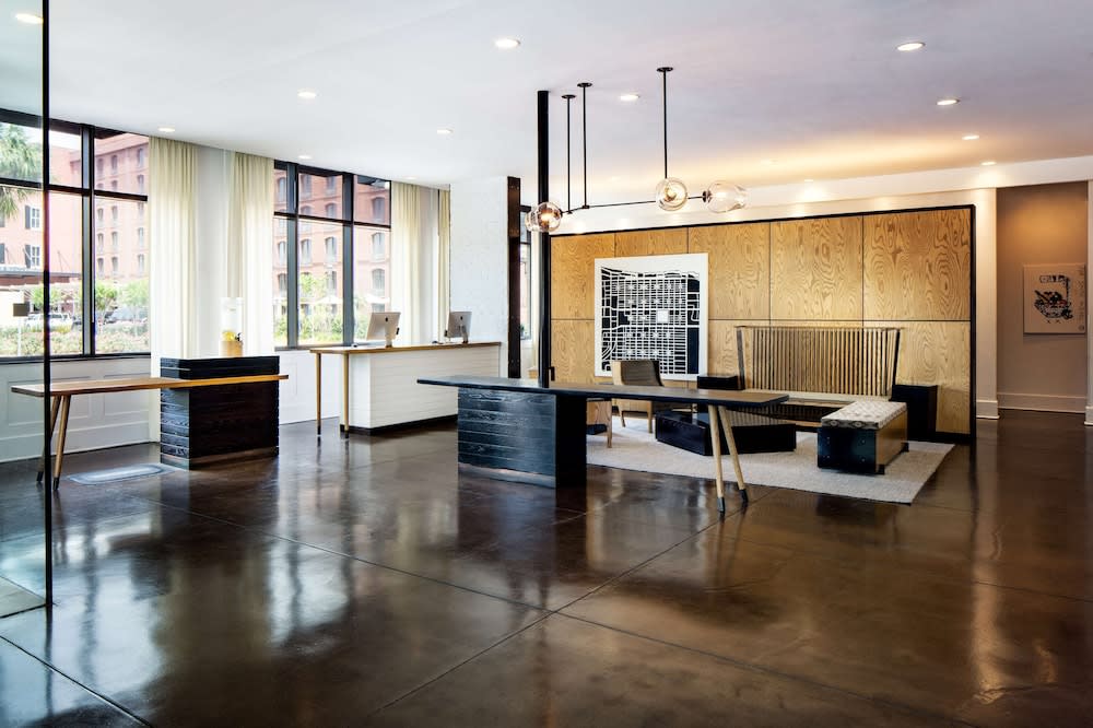 Andaz Savannah, By Hyatt 1