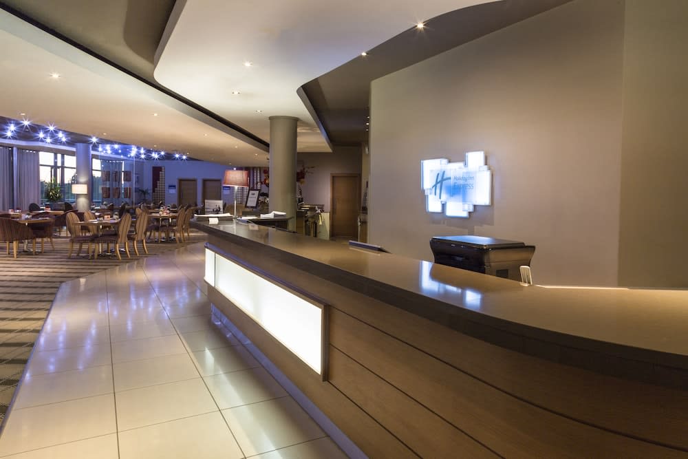 Holiday Inn Express SANDTON - WOODMEAD by IHG 1