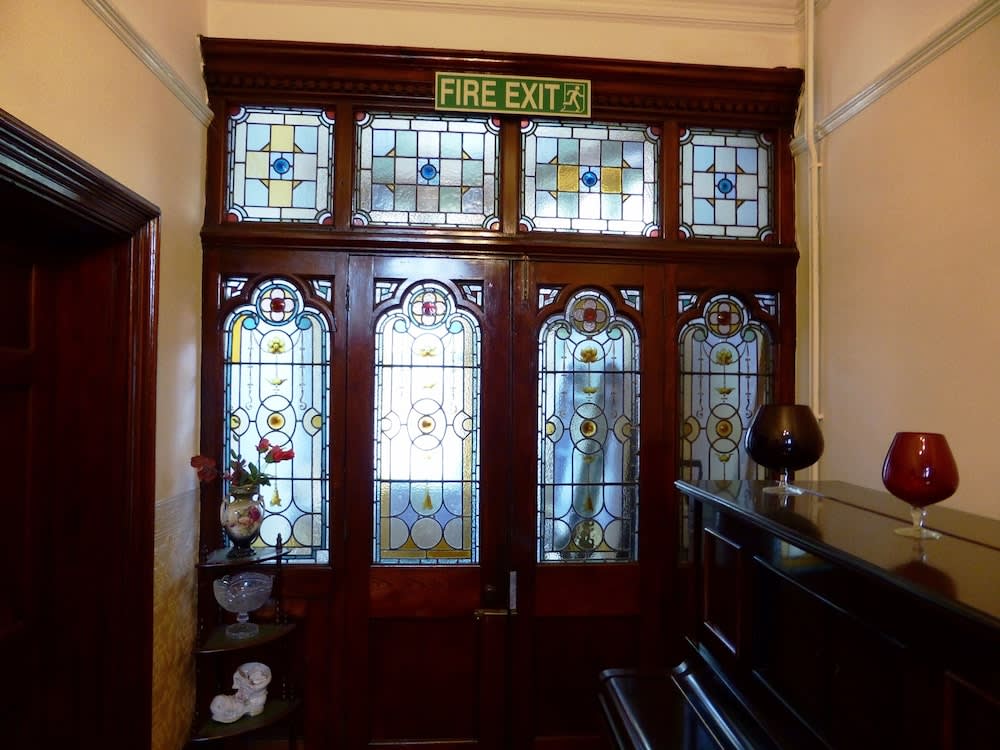The Old Vicarage Hotel 2