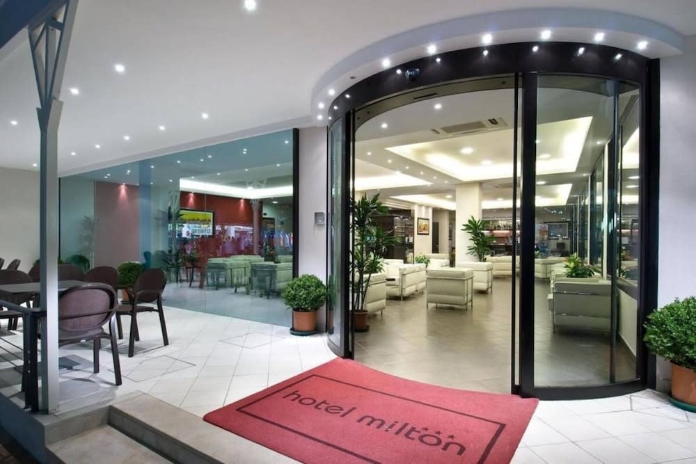 Hotel Milton 2