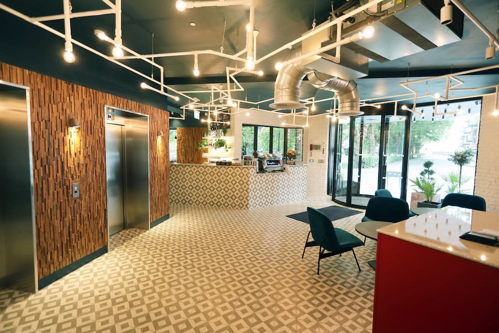 room2 Southampton Hometel 2