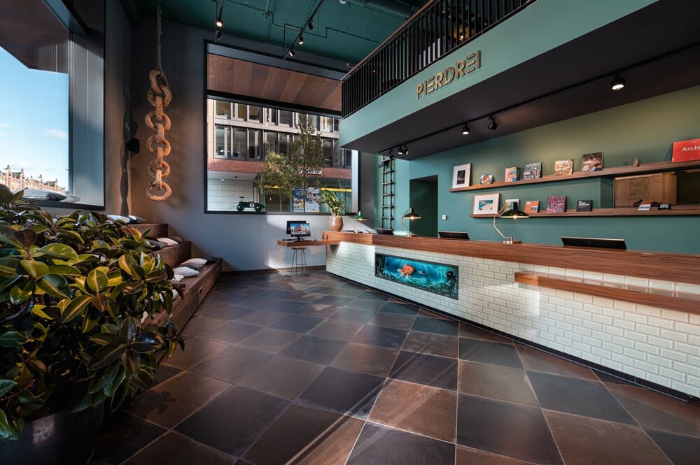 PIERDREI Hotel HafenCity Hamburg 1