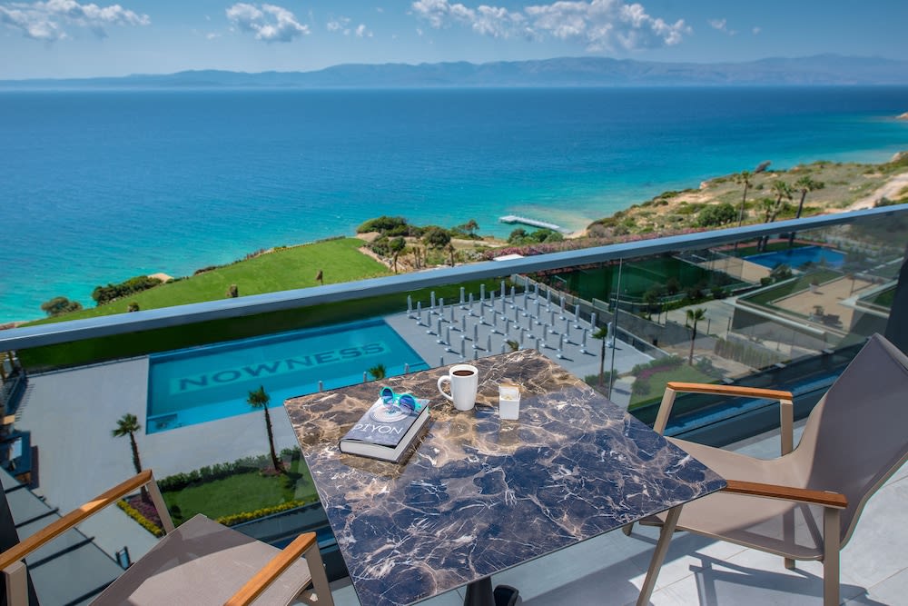 The Nowness Luxury Hotel & Spa Adulty Only 1
