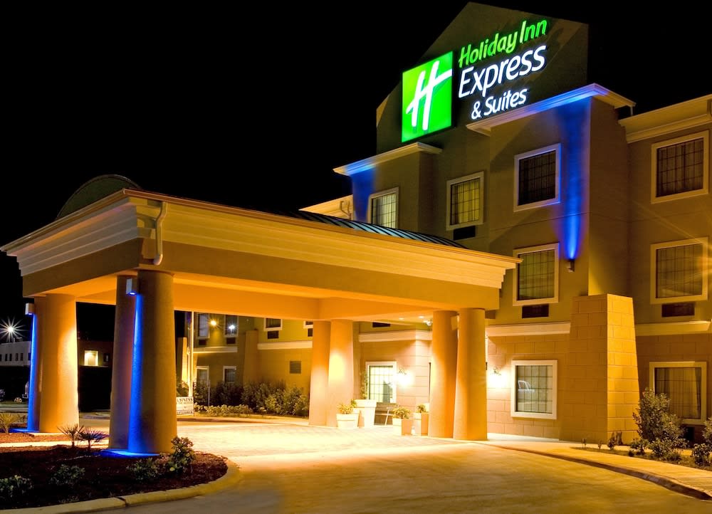 Holiday Inn Express & Suites JOURDANTON-PLEASANTON by IHG 1