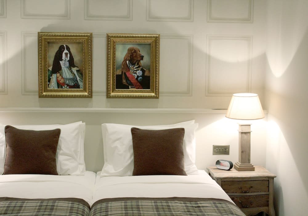 The Grafton Arms Pub & Rooms 2