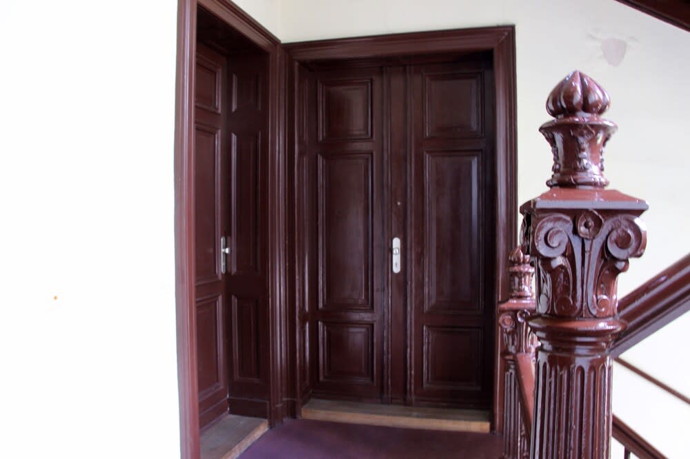 Leon Apartments 2
