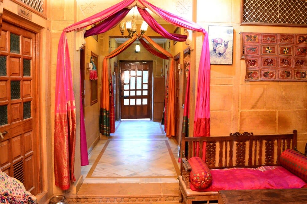 Shahi Palace Hotel Jaisalmer 2