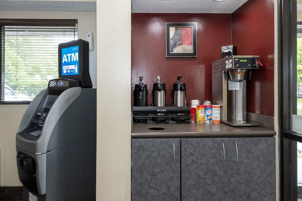 Red Roof Inn Chicago - Lansing 2