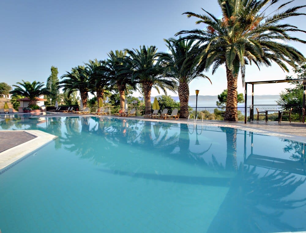 Sunrise Resort Hotel 1