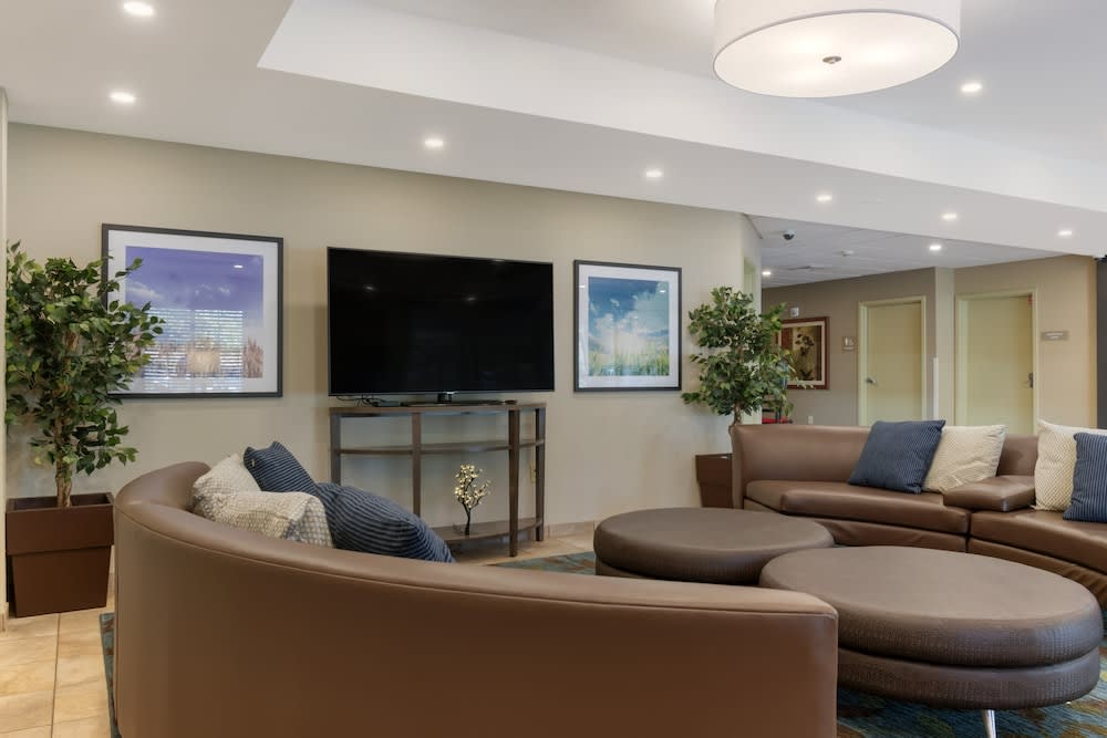 Candlewood Suites READING by IHG 1
