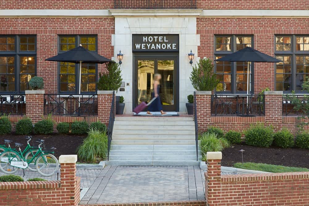 Hotel Weyanoke 1