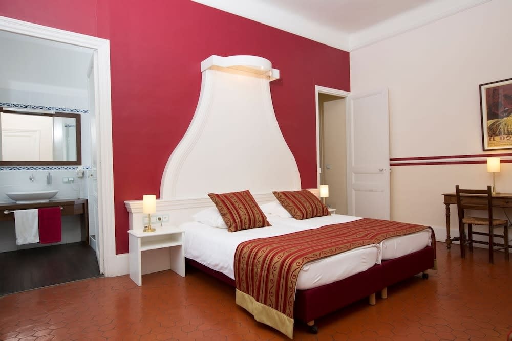 Hotel Les Tourelles 2