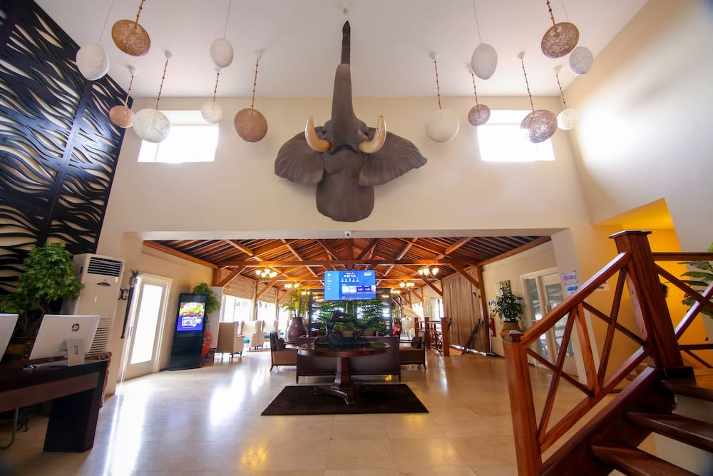 Best Western Plus Accra Beach Hotel 2