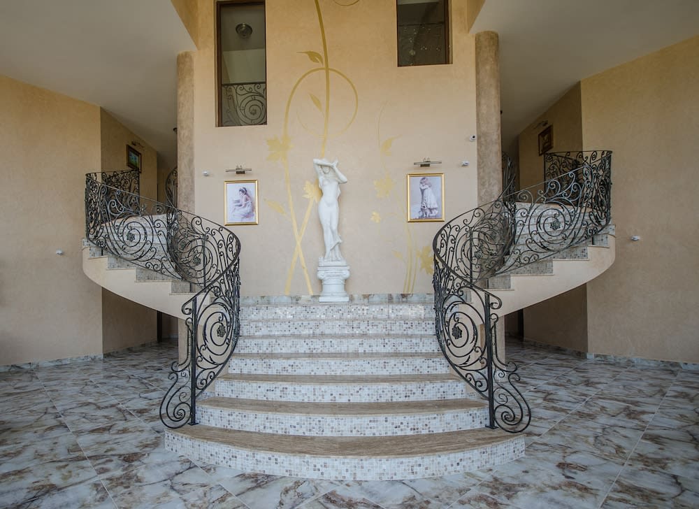 Poseidon VIP Residence Club Balneo & SPA Resort 2