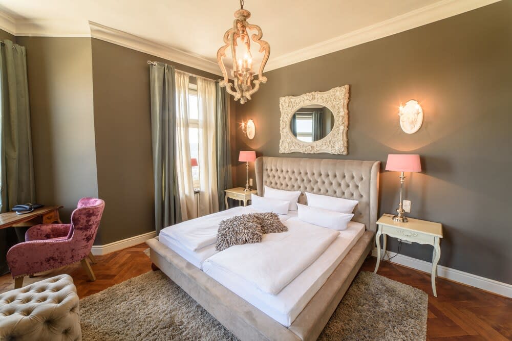 Schlosshotel Steinburg 2