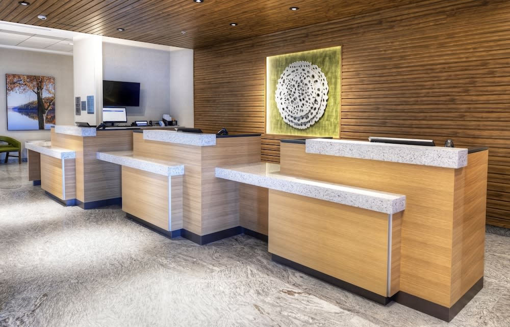 Fairfield Inn & Suites by Marriott Ottawa Airport 2