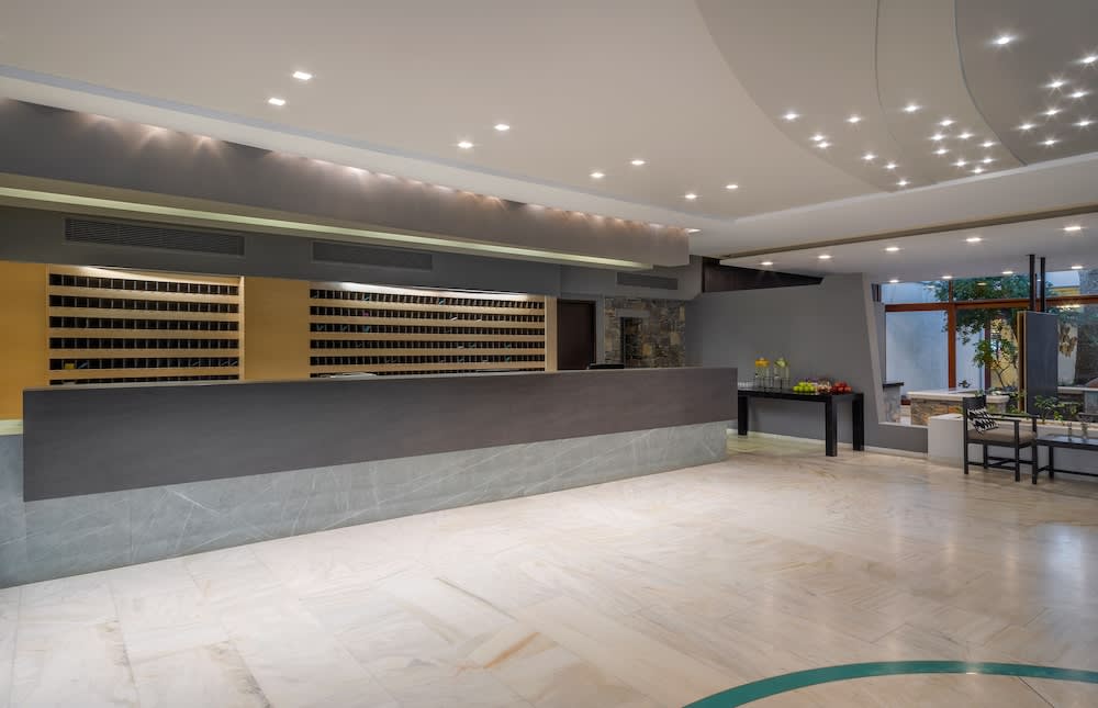 Sol Marina Beach Crete 3