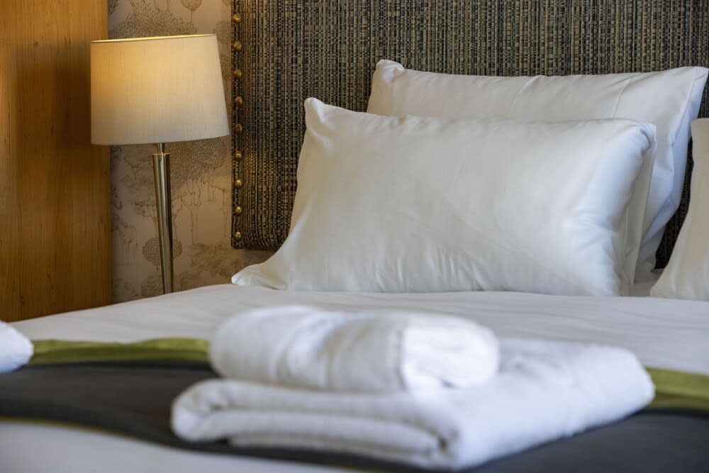 The Waverley Hotel 2