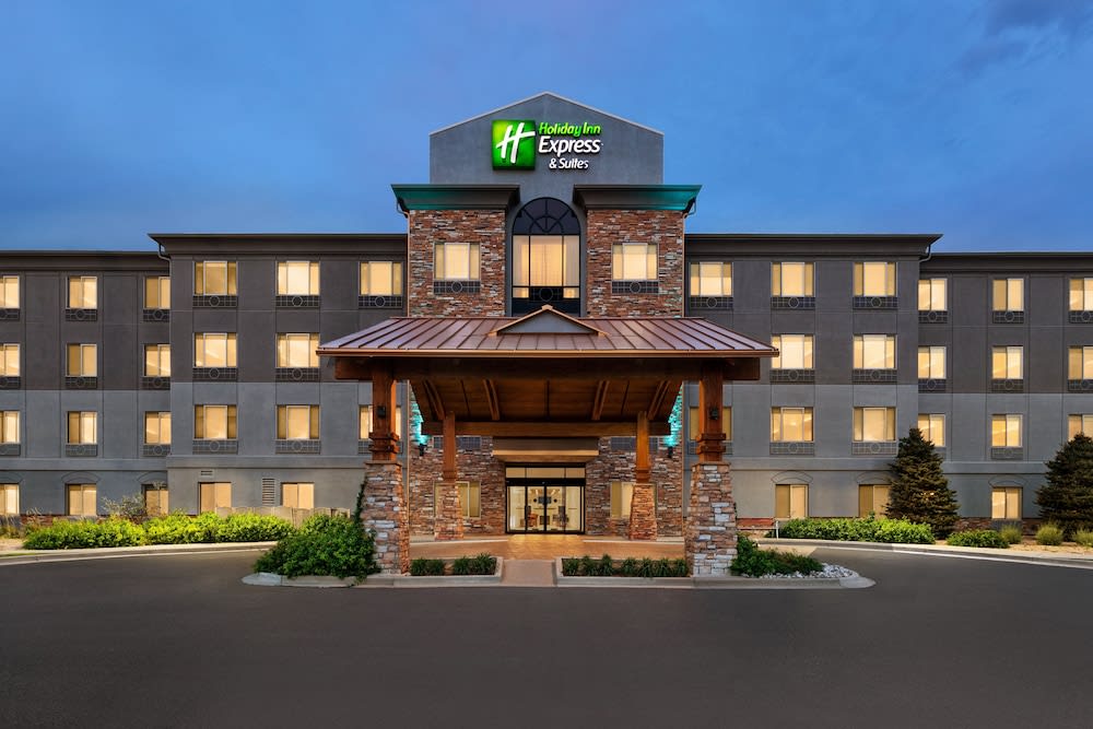 Holiday Inn Express Hotel & Suites Denver Airport by IHG 1