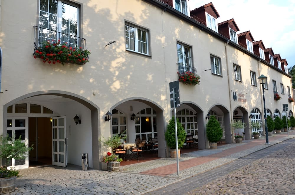 Hotel Landhaus Wörlitzer Hof 1