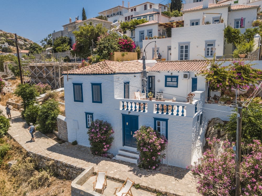 Lotus Sweet Home Hydra 1