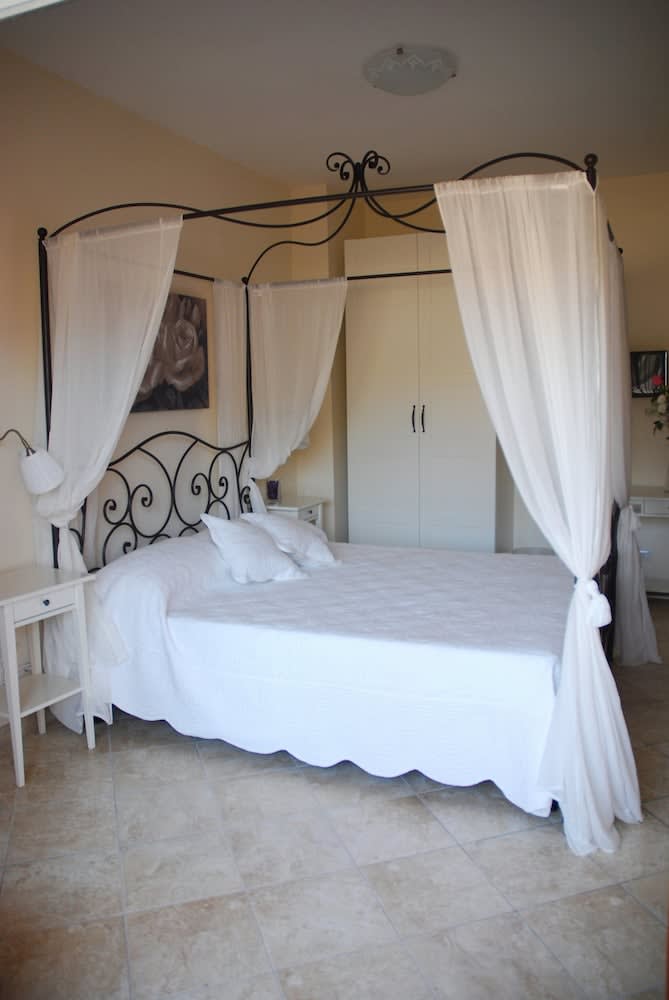 Stefy's Rooms 1