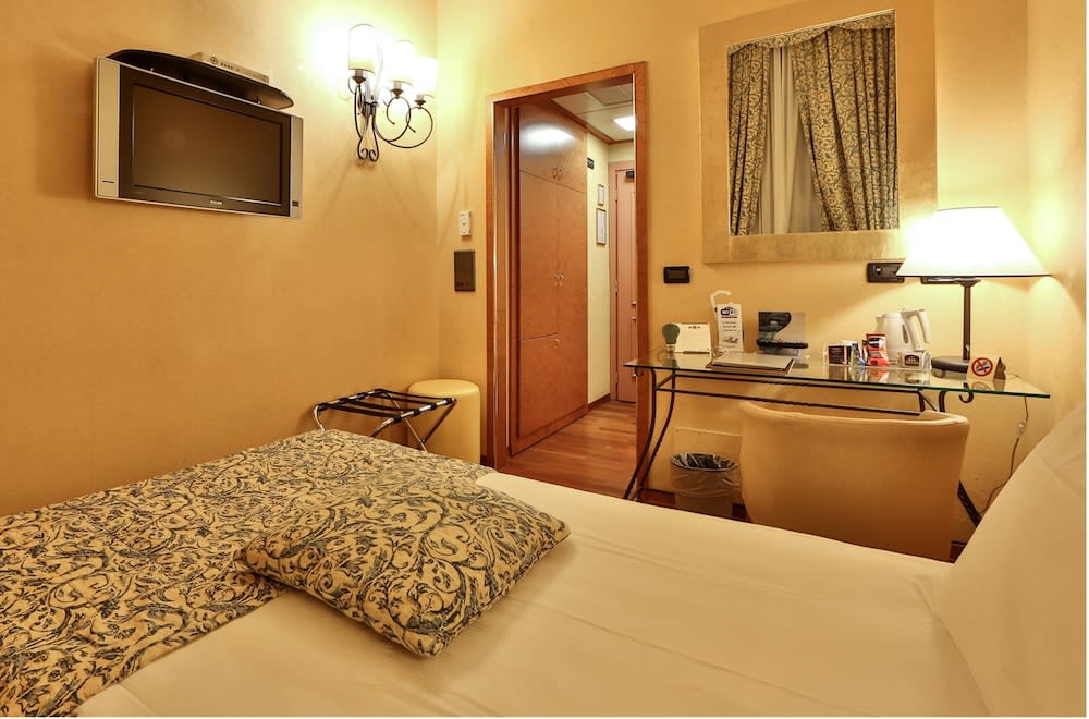 Best Western Plus Hotel Genova 5