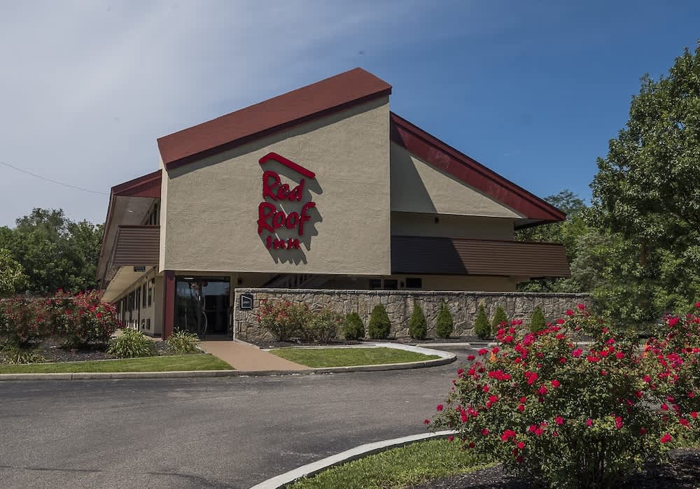 Red Roof Inn Cincinnati East - Beechmont 1