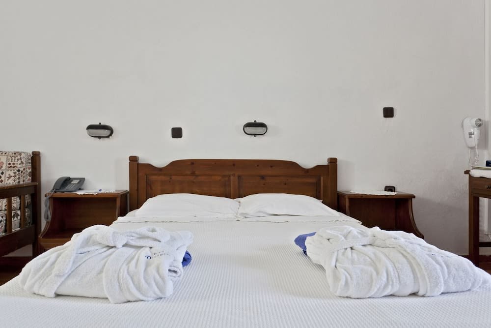 Hotel Dionyssos 2