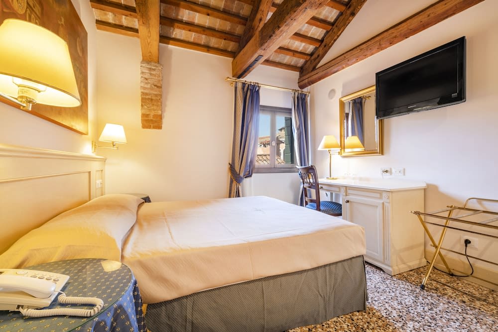 Hotel Bella Venezia 3