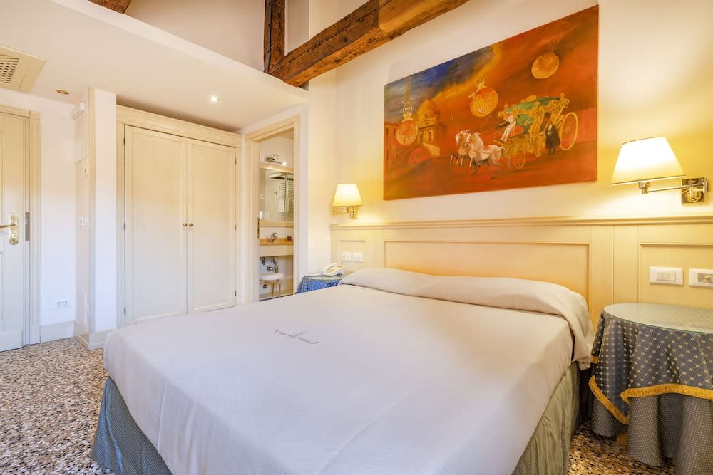 Hotel Bella Venezia 4