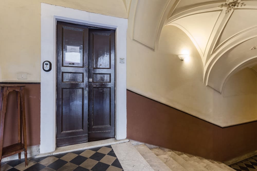 Da Gianni e Lucia Rooms with bathroom in the city center 2