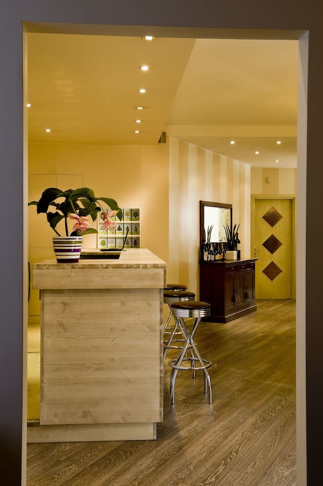 Hotel Noce 2