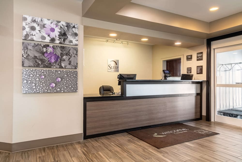 Sleep Inn & Suites At Kennesaw State University 2
