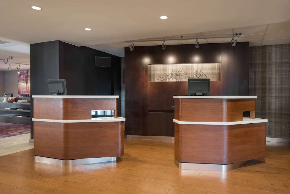 Sonesta Select Los Angeles LAX El Segundo 2