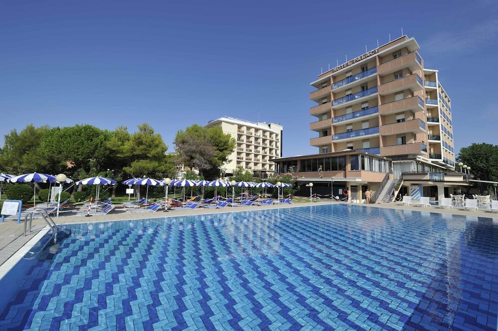 Hotel Palace 1