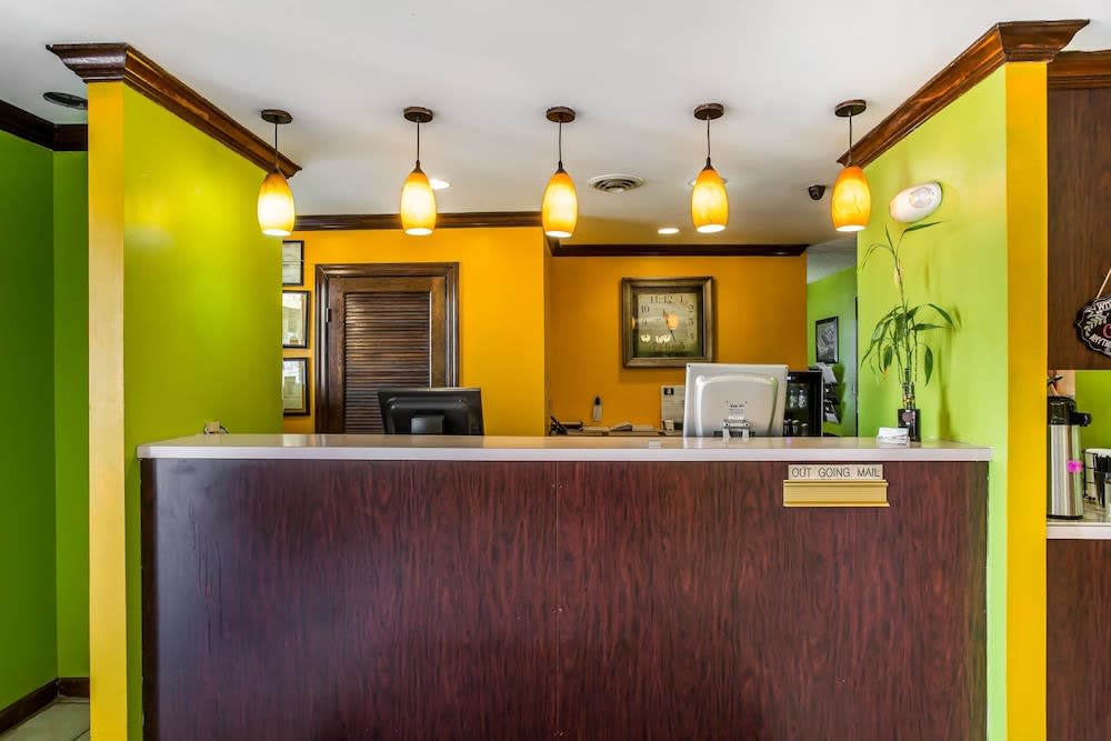 Rodeway Inn & Suites Smyrna - Nashville Area 2